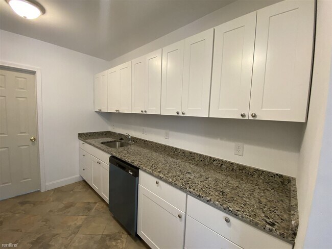 Building Photo - 7 br, 4 bath House - 920 Greenwood Ave