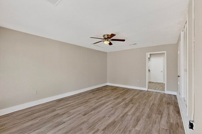 Building Photo - Cozy Living Near Rockwall Lake