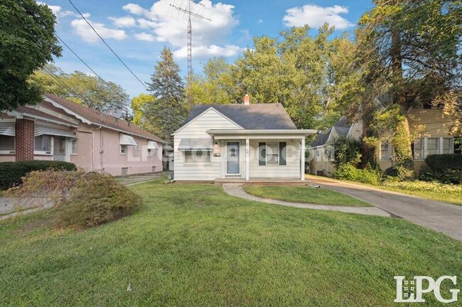 Primary Photo - 3714 Wallwerth Dr