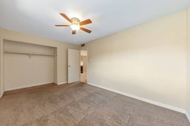 Building Photo - 5-Bedroom Tempe Home with Private Pool, Guest House & Garage Near ASU