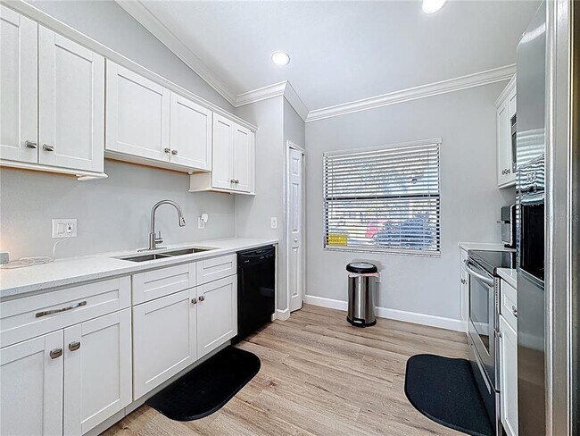 Building Photo - 203 Magellan Dr