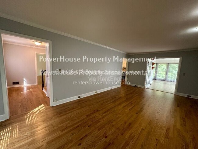 Building Photo - 790 Woodmont Dr