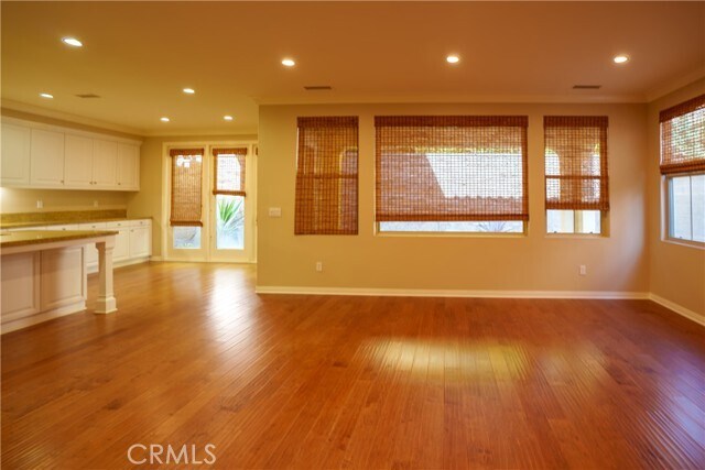 Building Photo - 35 Deergrass