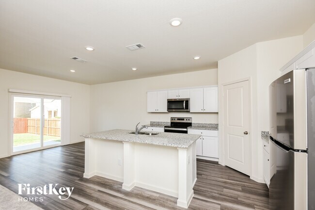 Building Photo - 8324 Stovepipe Dr