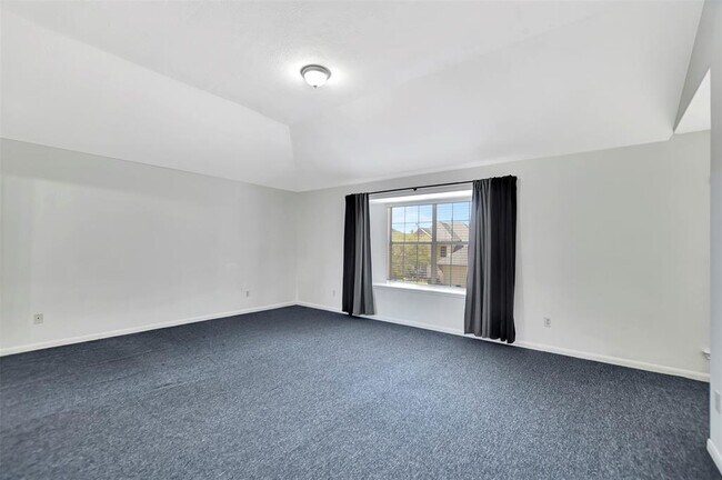 Building Photo - 1811 Adobe Falls Dr