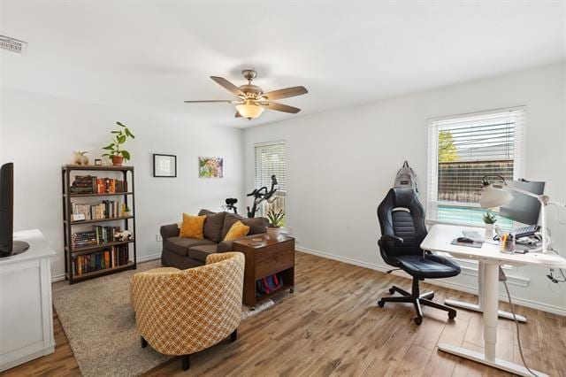 Building Photo - 3008 Kirby Dr