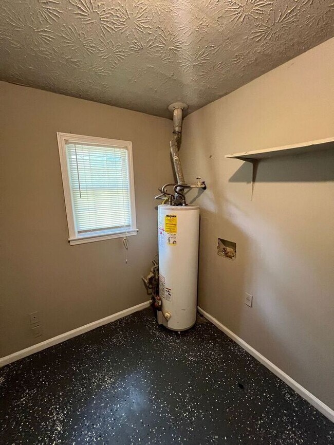 Building Photo - !!!WARNING: AVOID SCAMS CONFIRM RENTAL AT ...