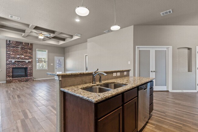 Building Photo - 901 Marlow Cove