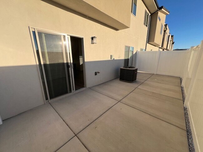 Building Photo - BRAND NEW South Desert Townhome with EVSE Outlet