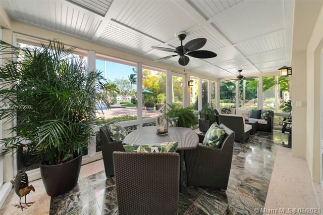 Building Photo - 8845 School House Rd