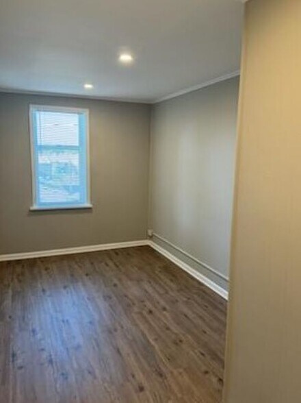 Building Photo - 6659 Garner Ave