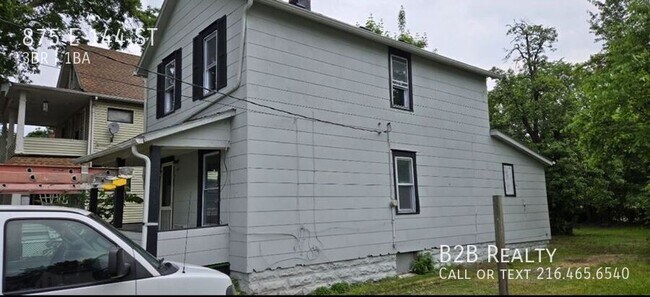 Building Photo - 875 E 144th St