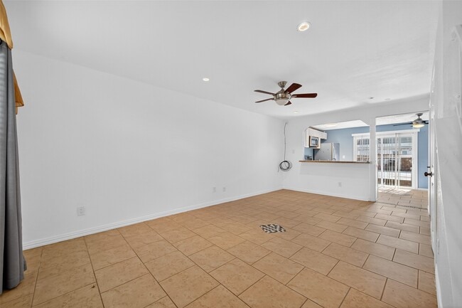 Building Photo - 1701 Upland Dr