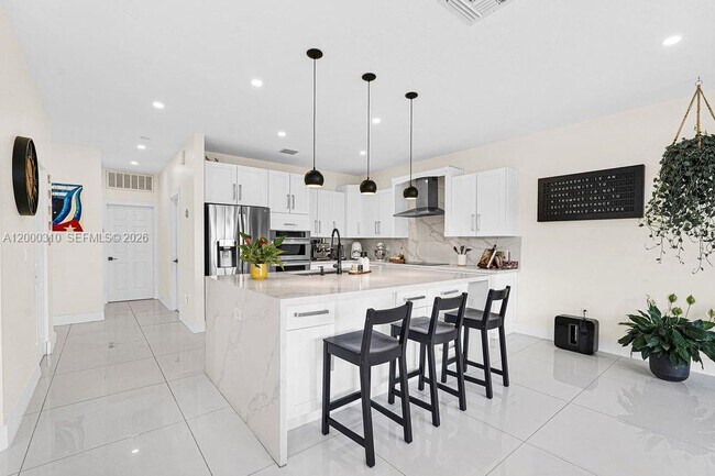 Building Photo - 16373 SW 30th St