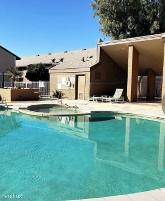 Building Photo - 2 br, 2 bath Apartment - 124 N. 67TH ST