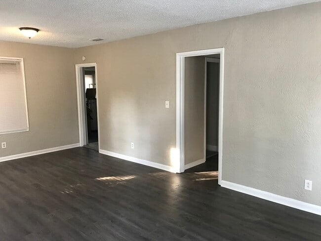 Building Photo - Coming Soon: 3-Bedroom Home with Covered Porch & Detached Garage