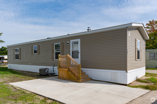 Building Photo - Windmill Estates