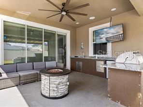 Building Photo - 2422 Riverbank Cv