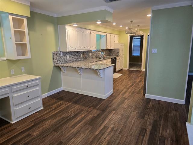 Building Photo - 414 Pebblecreek Dr