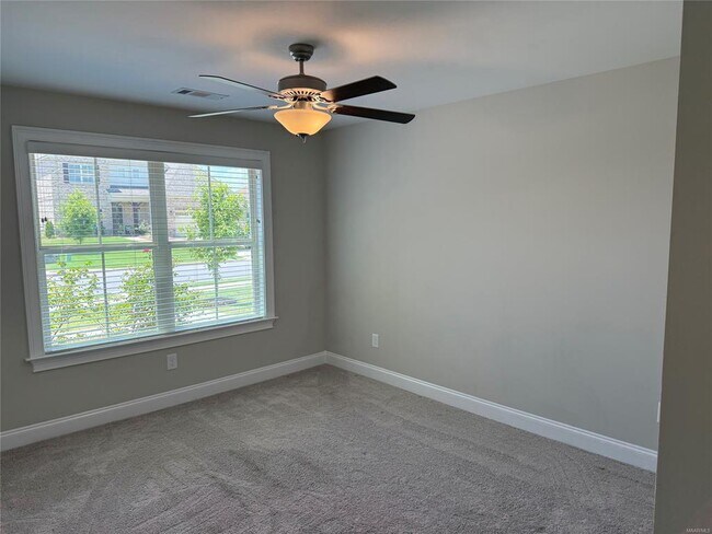 Building Photo - 110 Herman Dr