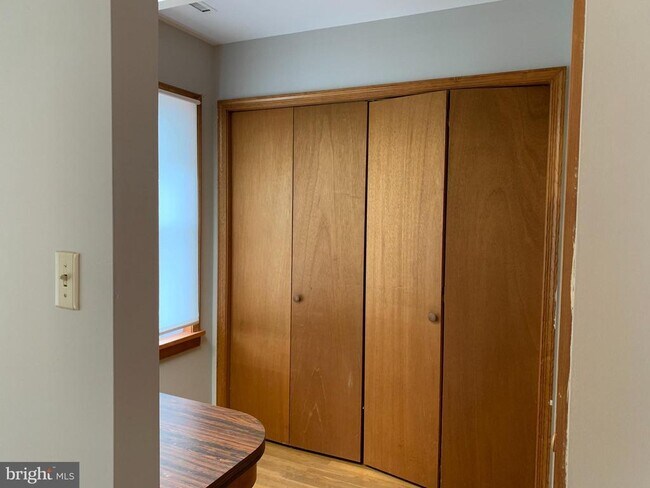 Building Photo - 111 Green St