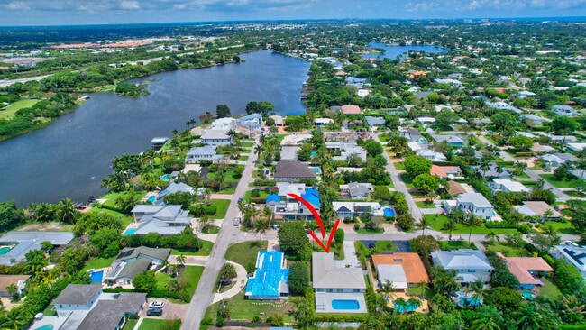 Building Photo - 530 NW 14th St