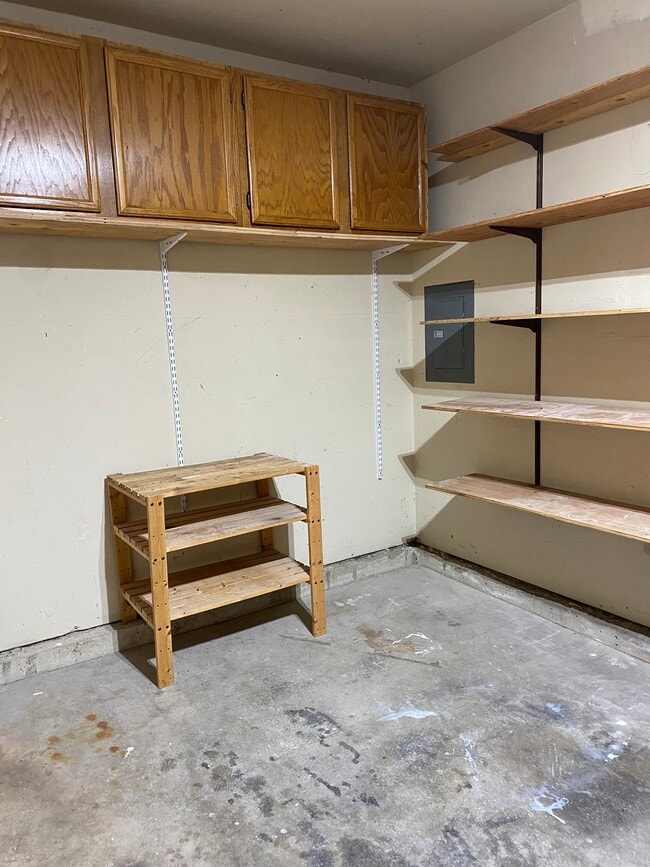 Building Photo - 8407 18th Ave W