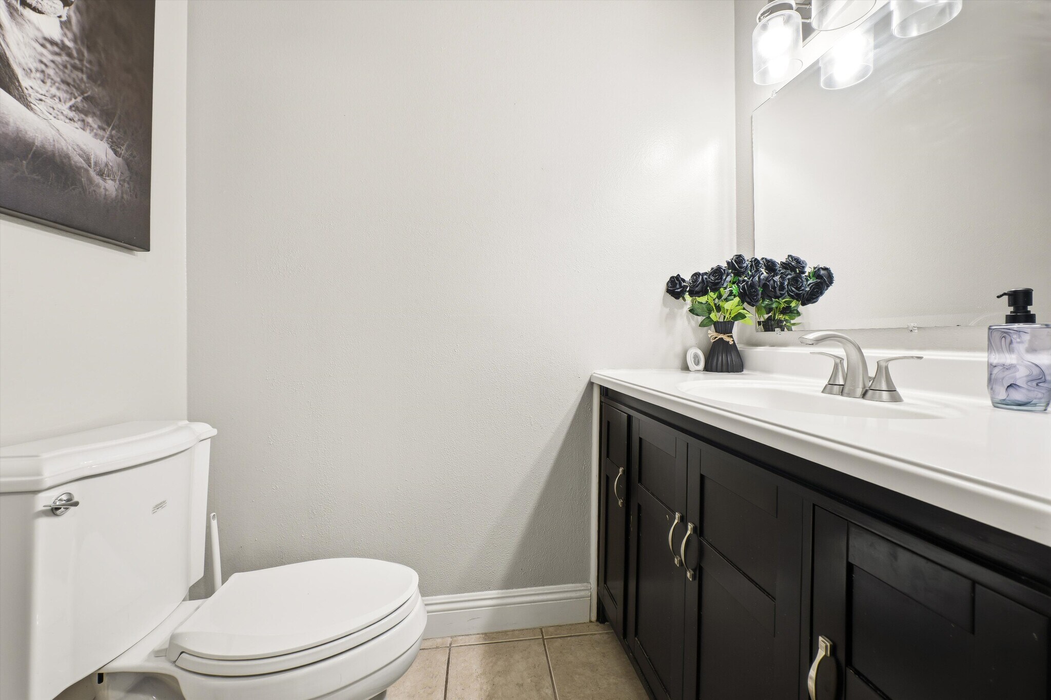 Building Photo - 5460 White Oak Ave