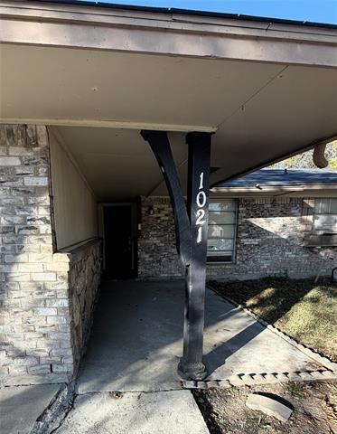 Building Photo - 1021 Quebec Dr