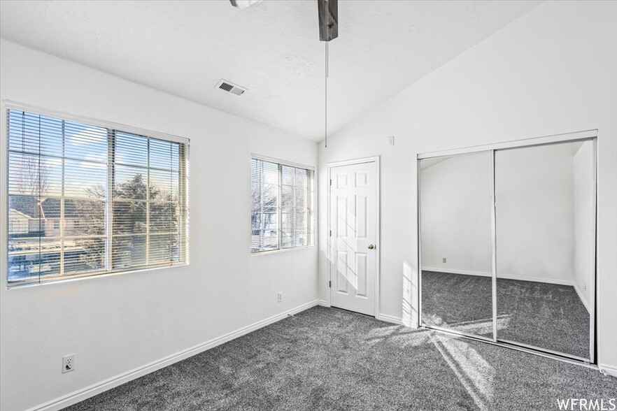 Building Photo - 1086 S 950 E