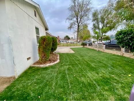 Building Photo - 3647 Elliotta Dr