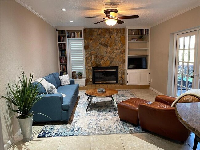 Building Photo - 3618 Forest Cir