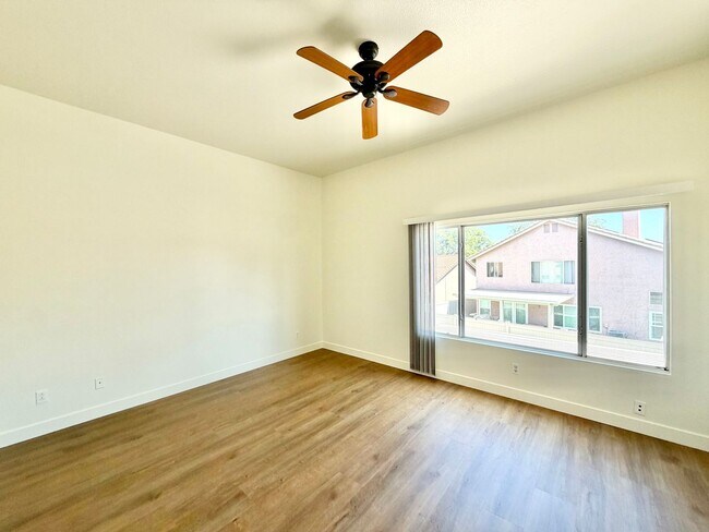 Building Photo - 4 Bedroom 3 Bathroom Cul-de-sac Home with Huge Backyard