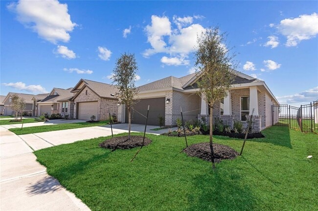 Building Photo - 27531 Sunterra Village Dr