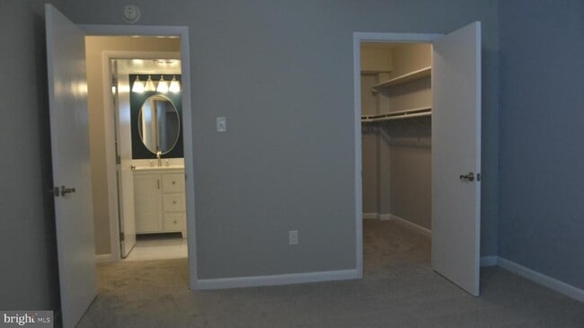 Building Photo - 8852 Spiral Cut