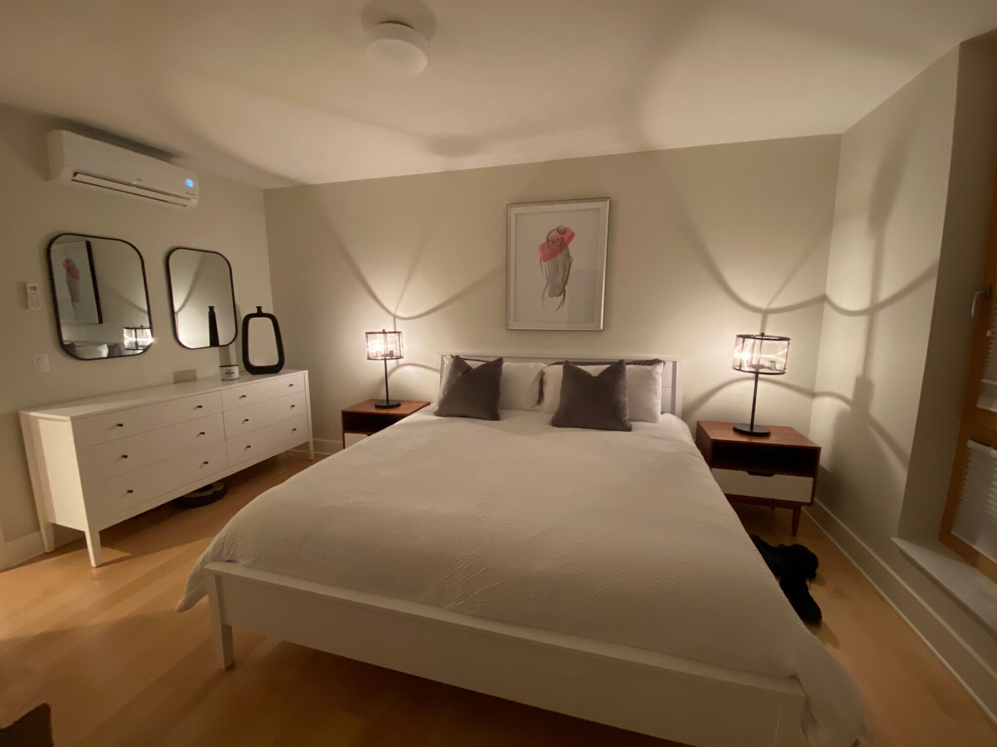 Building Photo - 240 Salem St