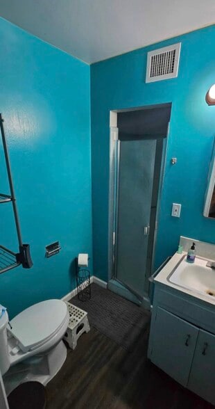 Building Photo - 3897 W Layton St