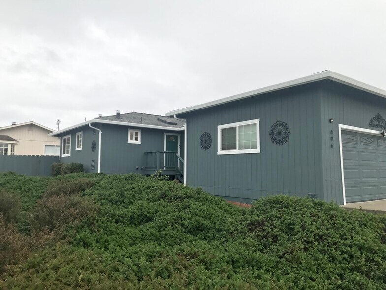 Building Photo - 496 Lavell Ct