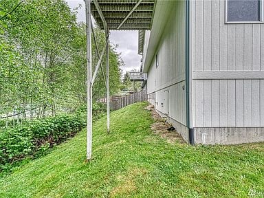 Building Photo - 2989 Lowren Loop