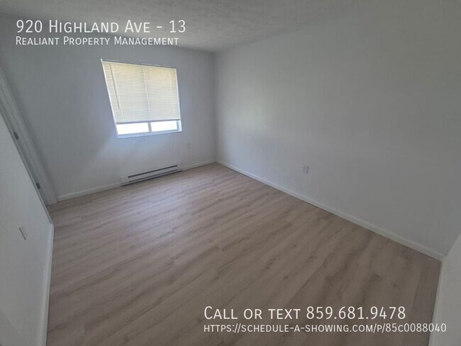 Building Photo - 920 Highland Ave