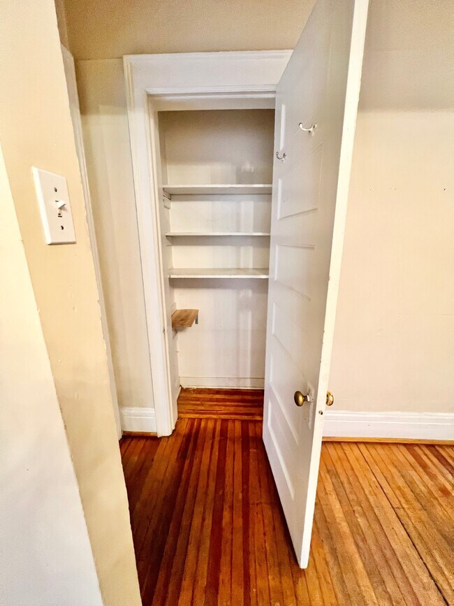 IMG_4783 - Cross Apartments