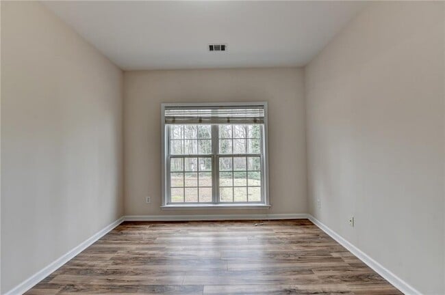 Building Photo - 100 Hawnley Trace