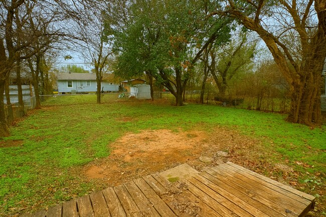 Building Photo - 3120 NW 31st St