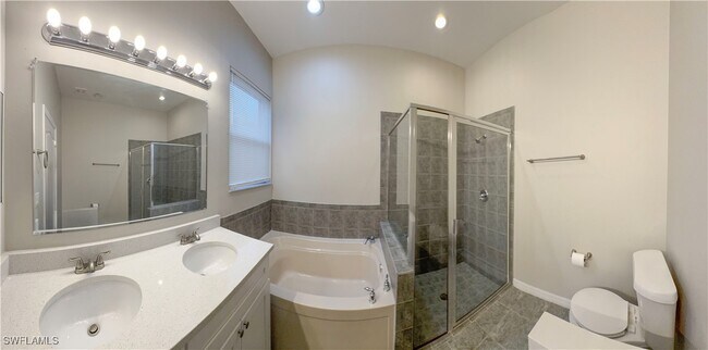 Building Photo - 10132 N Golden Elm Dr