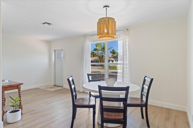 Building Photo - 2070 Madeira Drive 5, Weston, FL 33327