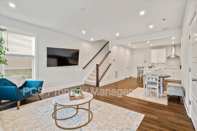 Building Photo - 2677 St Elias Dr