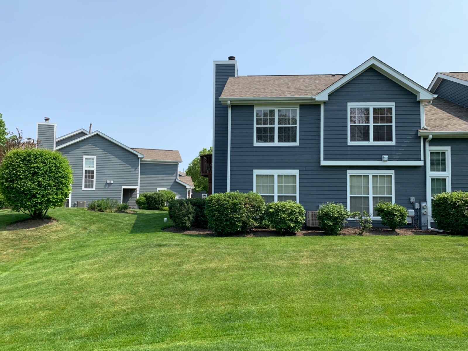 Building Photo - 1098 Camden Ct