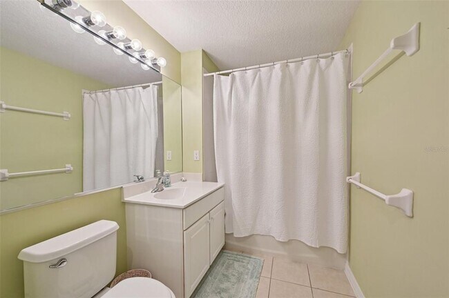 Building Photo - 7050 Prosperity Cir