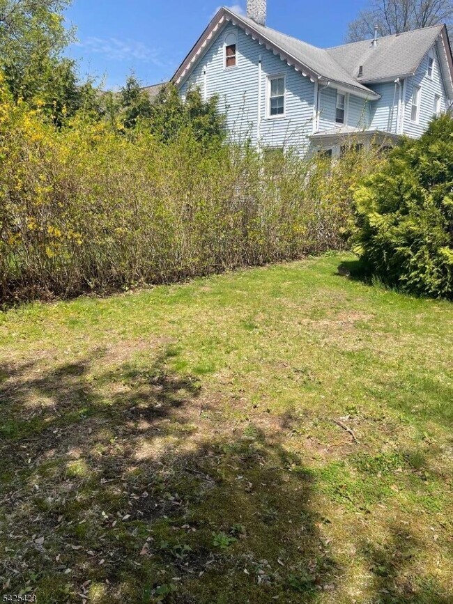 Building Photo - 107 Madison Ave