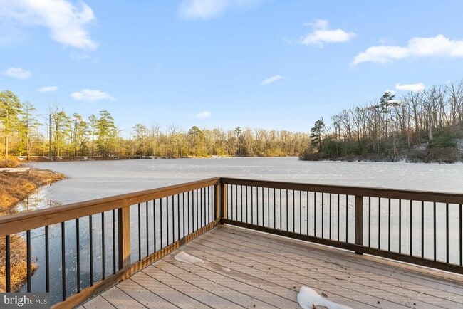 Building Photo - 3535 Meadow Rd